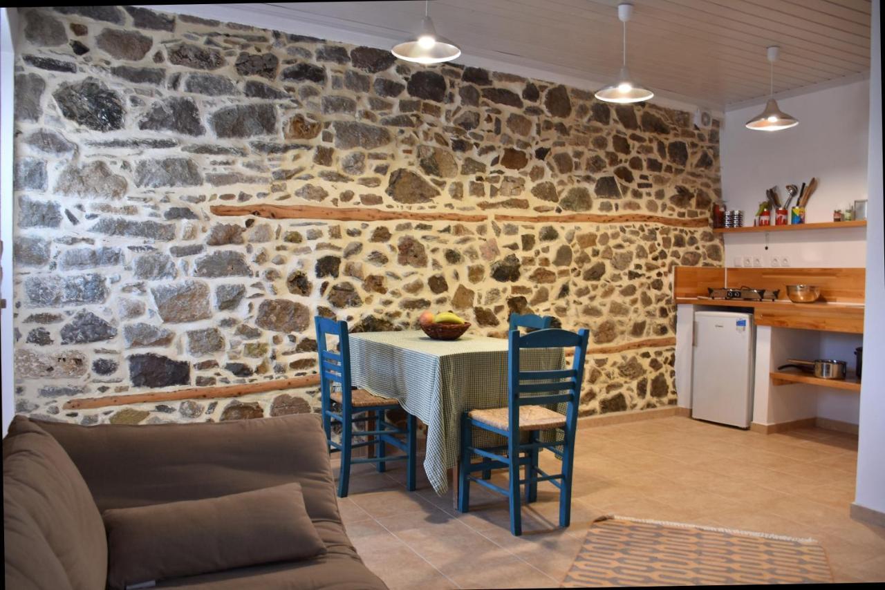 The Apricot Tree Studio Samothraki Exterior photo